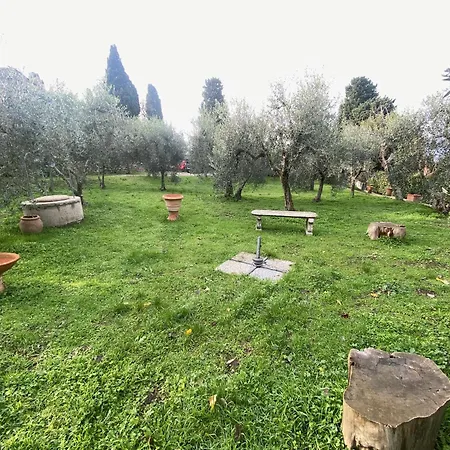 Casa Familiare. Il Canto Dei Poeti Appartement